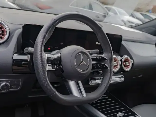 Mercedes-Benz EQA 350