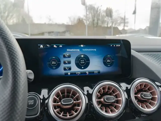 Mercedes-Benz EQA 350