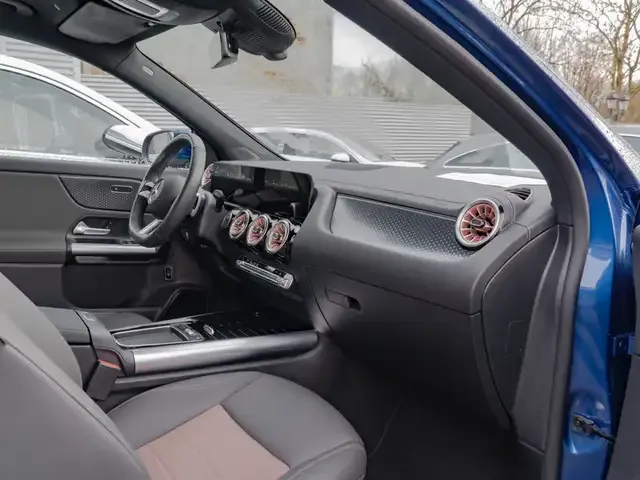 Mercedes-Benz EQA 350