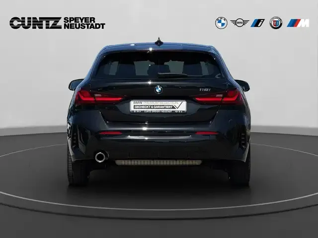BMW 118