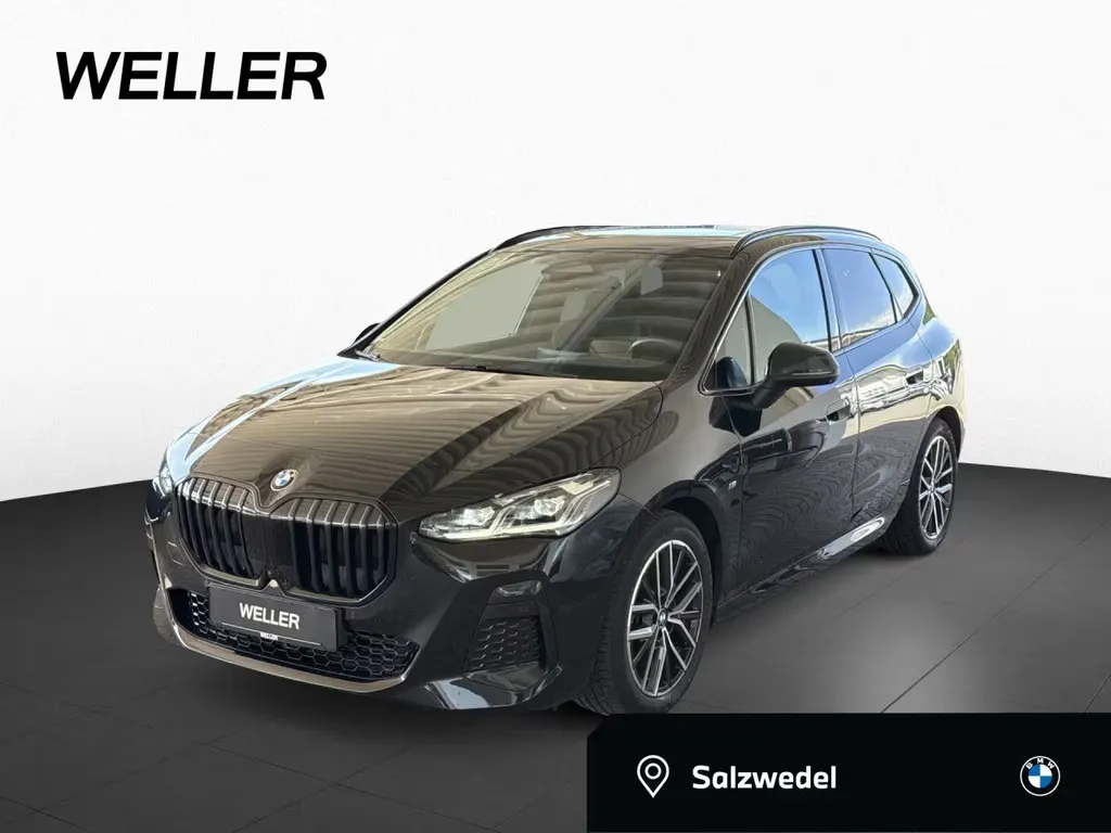 BMW 220