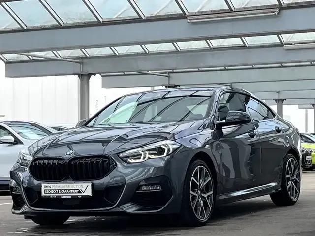 BMW 220