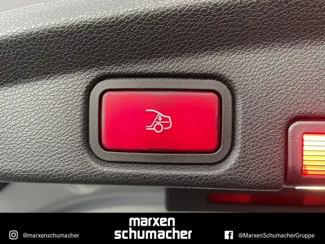 Mercedes-Benz E 53 AMG