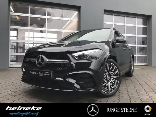 Mercedes-Benz GLA 200