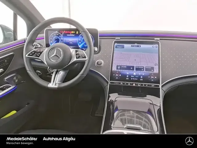 Mercedes-Benz EQE 300