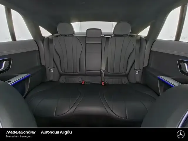 Mercedes-Benz EQE 300