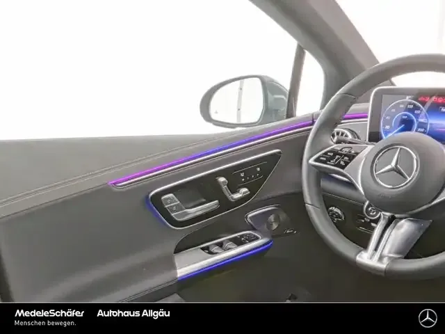 Mercedes-Benz EQE 300