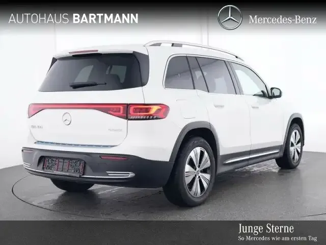 Mercedes-Benz EQB 300