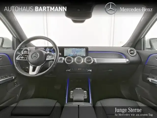Mercedes-Benz EQB 300