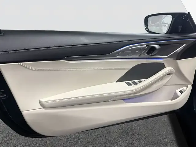 BMW M850
