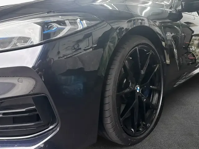 BMW M850