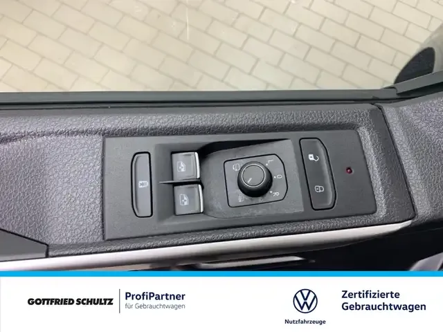 Volkswagen T6.1 California