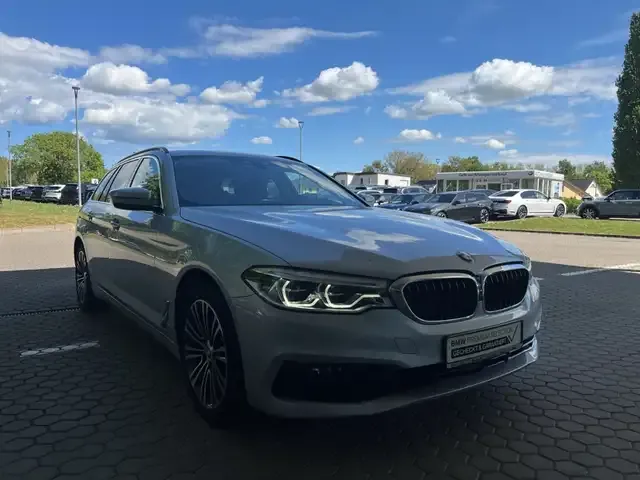 BMW 520