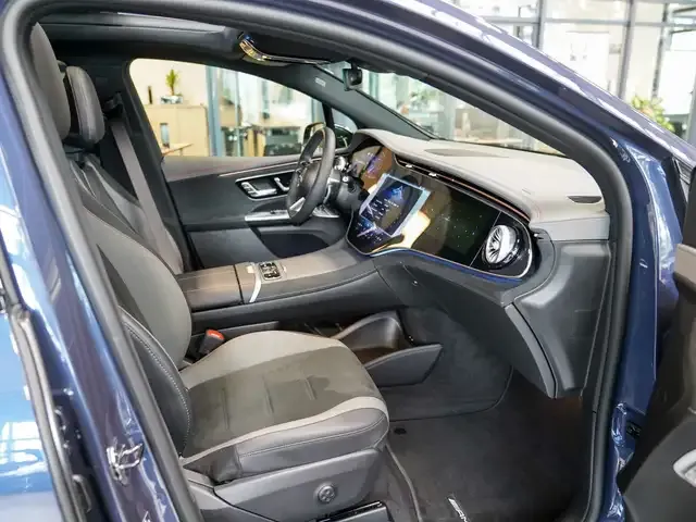 Mercedes-Benz EQE 500
