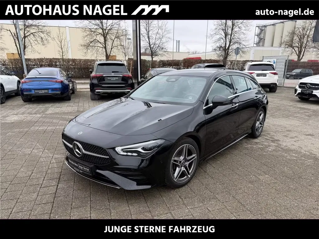 Mercedes-Benz CLA 200