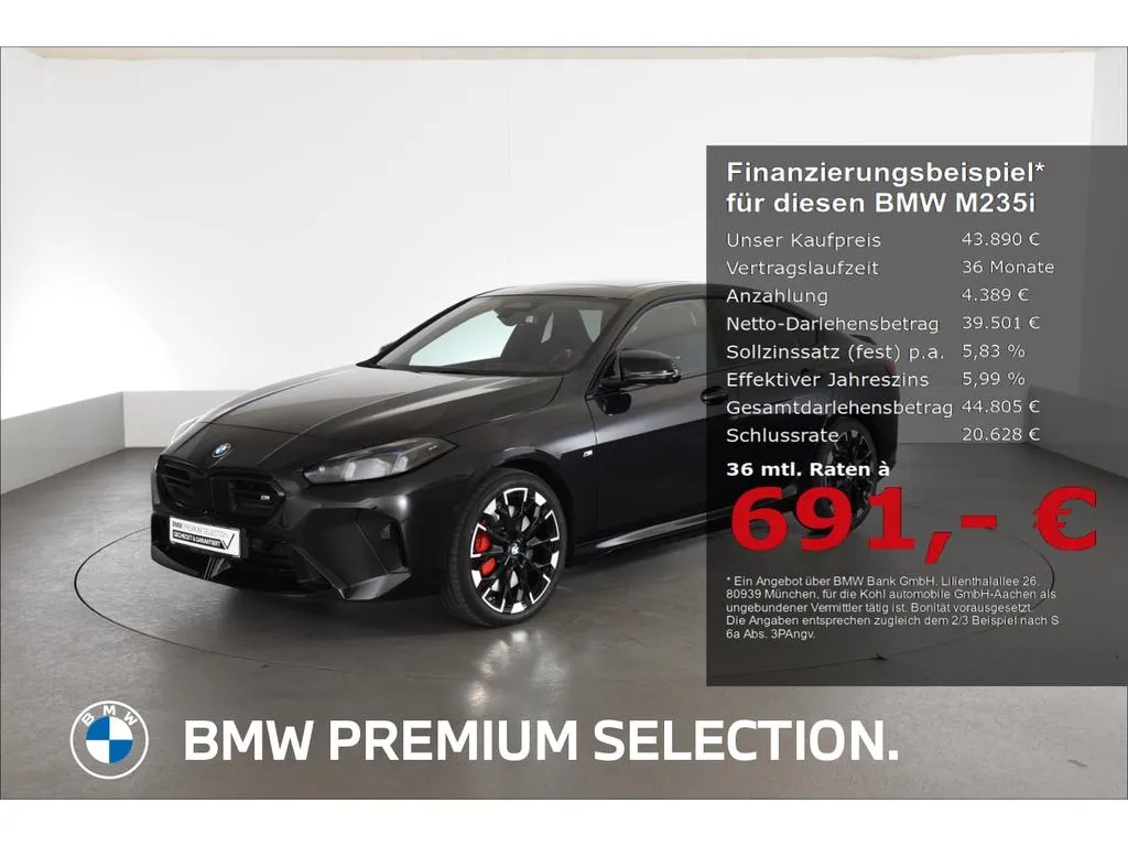 BMW 235