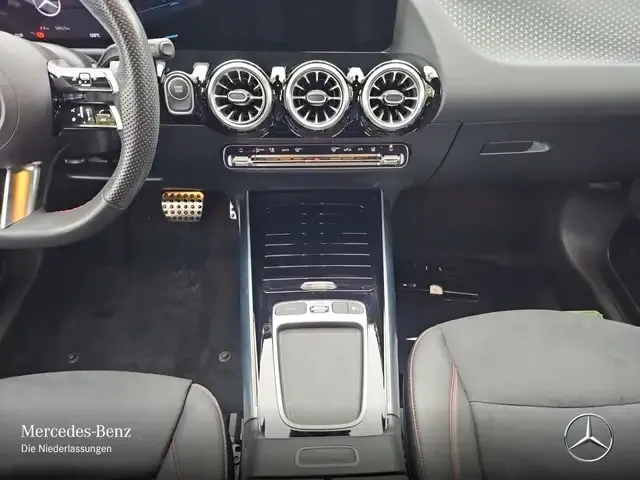 Mercedes-Benz EQA 350