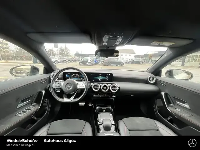 Mercedes-Benz CLA 35 AMG