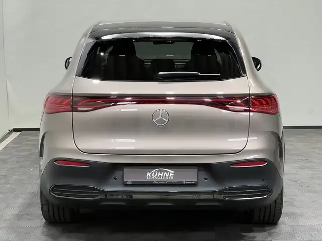 Mercedes-Benz EQE SUV