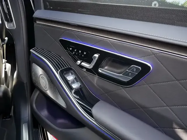 Mercedes-Benz S 500