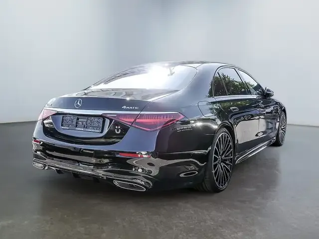 Mercedes-Benz S 500