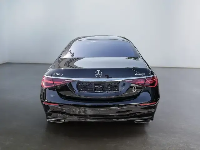 Mercedes-Benz S 500