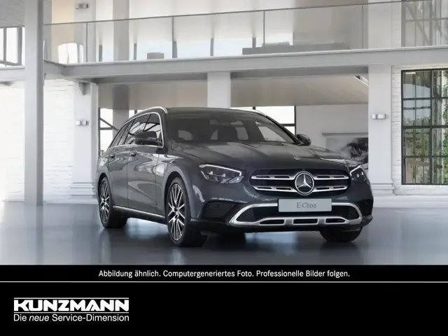 Mercedes-Benz E 400