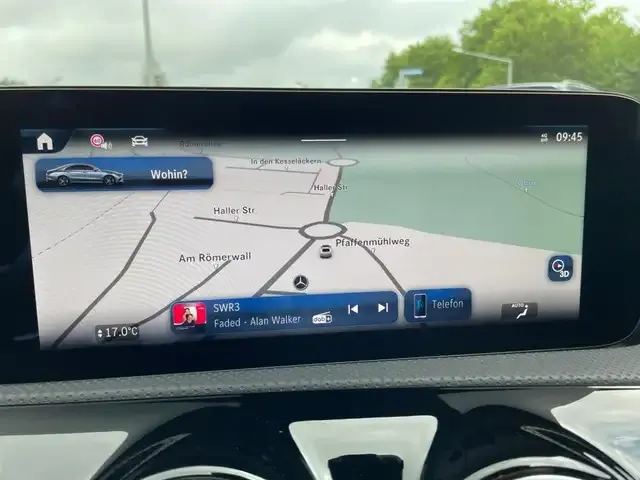 Mercedes-Benz CLA 200