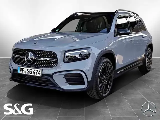 Mercedes-Benz GLB 220