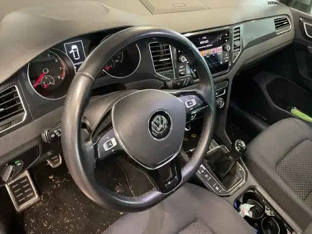 Volkswagen Golf Sportsvan