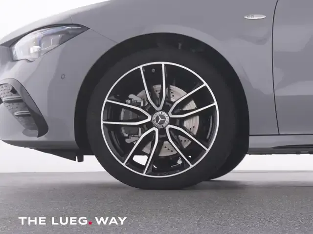 Mercedes-Benz CLA 250