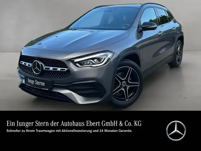 Mercedes-Benz GLA 250