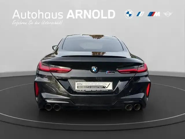 BMW M8