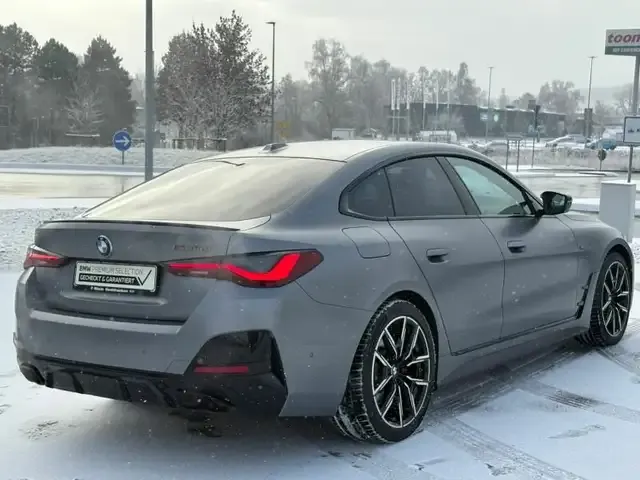 BMW 440