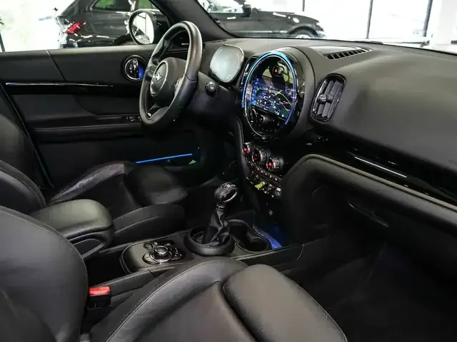 MINI Cooper SE Countryman