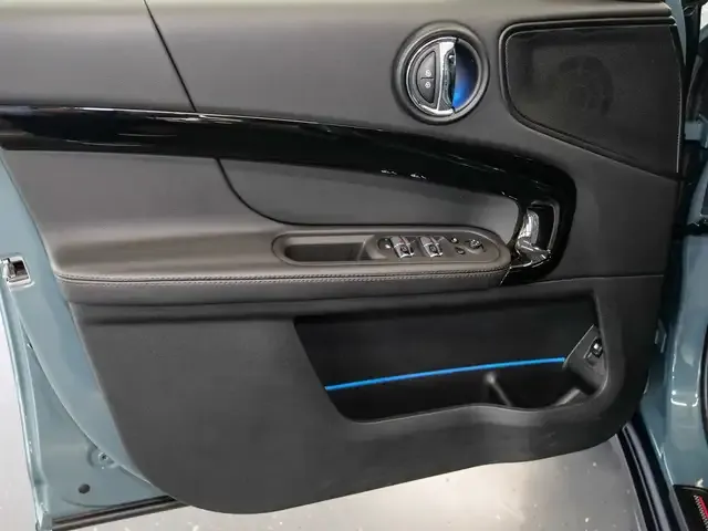 MINI Cooper SE Countryman