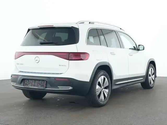 Mercedes-Benz EQB 300