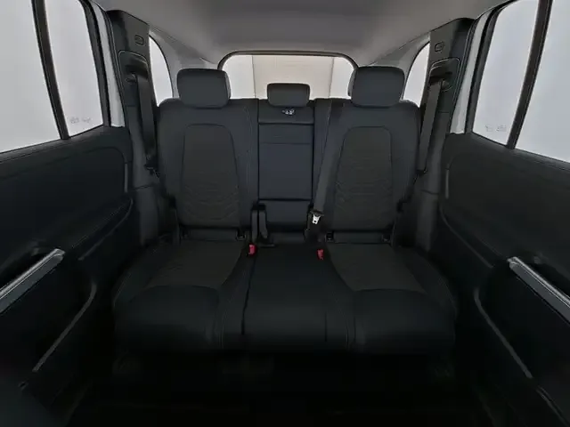 Mercedes-Benz EQB 300