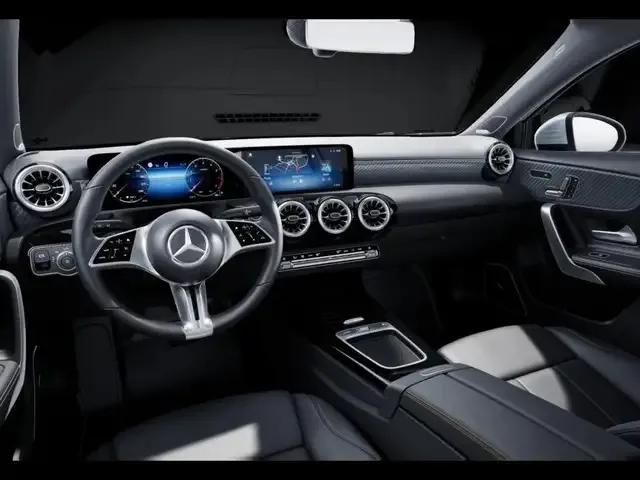 Mercedes-Benz A 220