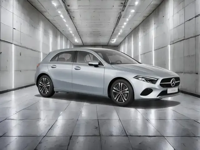 Mercedes-Benz A 220