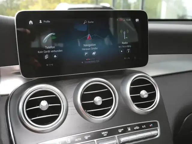 Mercedes-Benz GLC 200