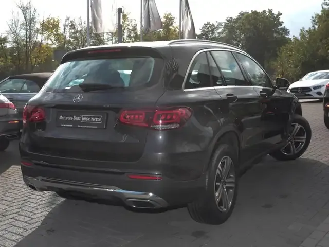 Mercedes-Benz GLC 200
