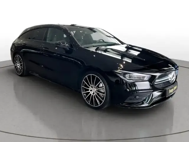 Mercedes-Benz CLA 35 AMG