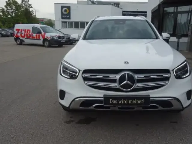 Mercedes-Benz GLC 200