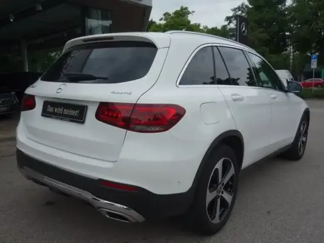 Mercedes-Benz GLC 200