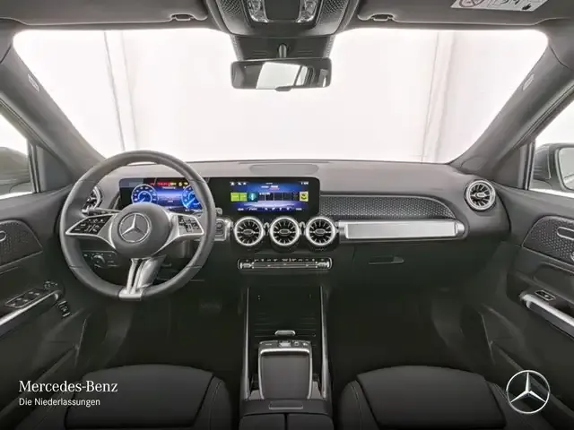 Mercedes-Benz EQB 250