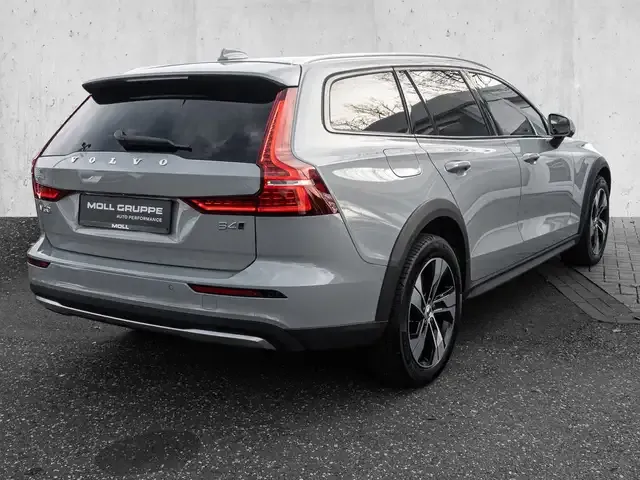 Volvo V60 Cross Country