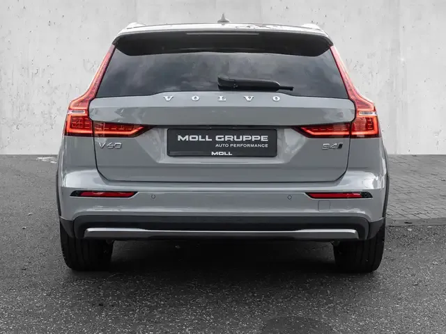 Volvo V60 Cross Country