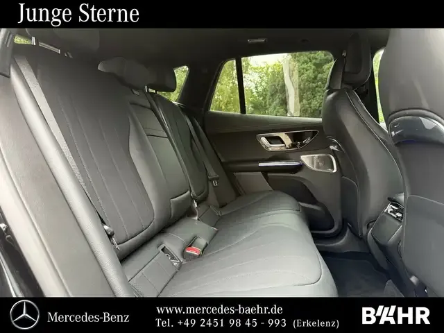Mercedes-Benz EQE SUV