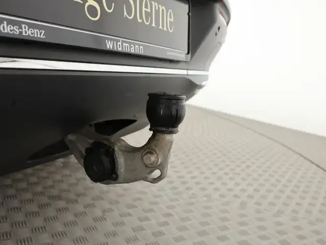 Mercedes-Benz EQC 400